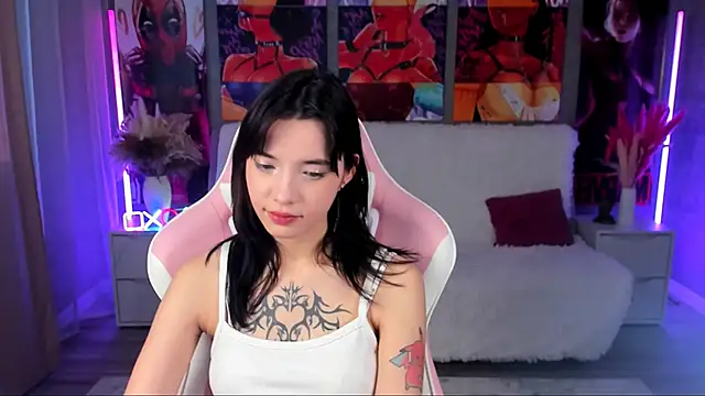 as1an girlfriend online show from November 25, 7:08 am