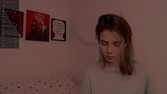 Snapshot of _ni_kiss chatting on February 2, 11:32 pm ni kiss online show from February 2, 11:32 pm