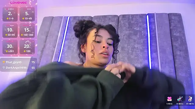 KatherineGomez online show from March 14, 7:59 am