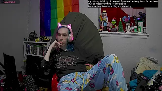 tallnerdyguy online show from February 15, 2:15 am