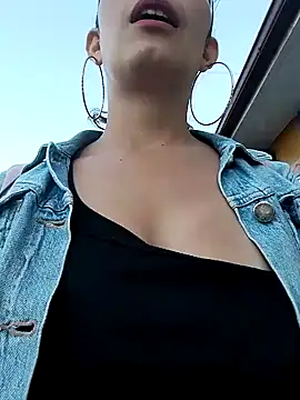 Alysson-- online show from January 17, 10:12 pm