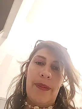 Alysson-- online show from February 4, 2:32 pm