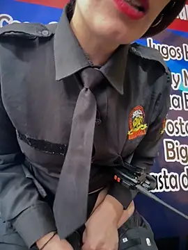 Alysson-- online show from November 3, 3:35 pm