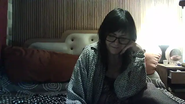 AlanaLaDream online show from December 21, 1:15 am