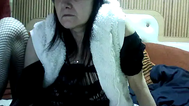 AlanaLaDream online show from February 13, 6:59 pm