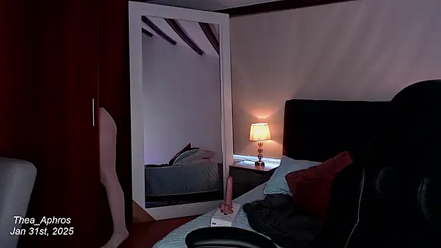 Thea Aphros  online show from January 31, 9:26 pm