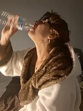 MsPink Flamingtoes544 online show from September 27, 1:05 pm