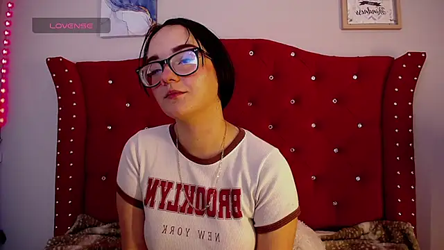 charlotte1-ls online show from December 13, 12:31 am