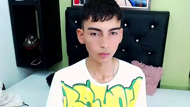 ttimy x boy online show from February 1, 12:07 am