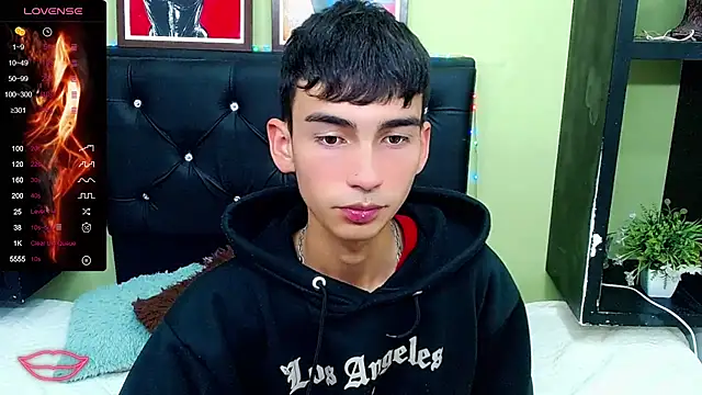 ttimy x boy online show from February 20, 10:59 pm