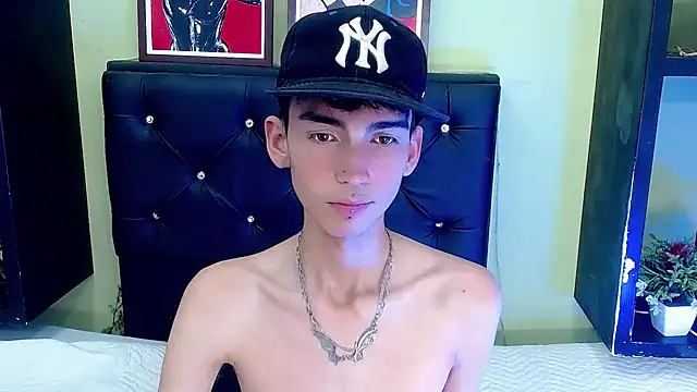 ttimy x boy online show from February 26, 11:04 pm