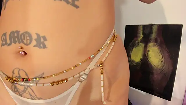 Snapshot of badsombra chatting on October 14, 5:58 pm badsombra online show from October 14, 5:58 pm