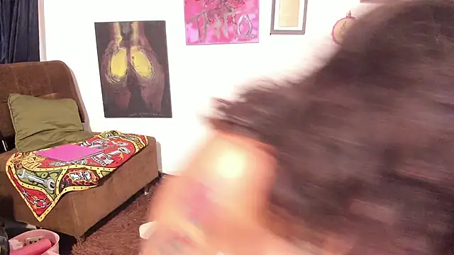 Snapshot of badsombra chatting on October 24, 7:54 pm badsombra online show from October 24, 7:54 pm