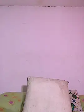 Snapshot of Miss_oliviaa chatting on January 12, 10:12 pm Miss oliviaa online show from January 12, 10:12 pm