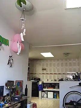 Snapshot of Miss_oliviaa chatting on January 14, 7:11 pm Miss oliviaa online show from January 14, 7:11 pm