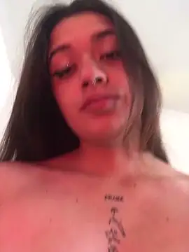 Snapshot of Miss_oliviaa chatting on January 30, 1:53 pm Miss oliviaa online show from January 30, 1:53 pm