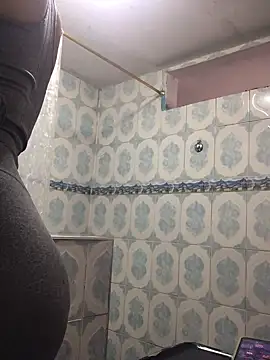 Snapshot of Miss_oliviaa chatting on February 6, 5:09 pm Miss oliviaa online show from February 6, 5:09 pm