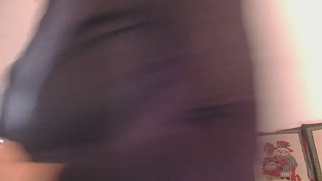 Snapshot of Miss_oliviaa chatting on March 13, 2:12 pm Miss oliviaa online show from March 13, 2:12 pm