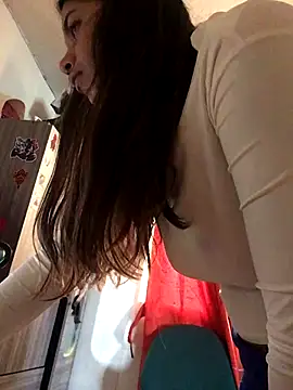 Snapshot of Miss_oliviaa chatting on September 14, 2:05 pm Miss oliviaa online show from September 14, 2:05 pm