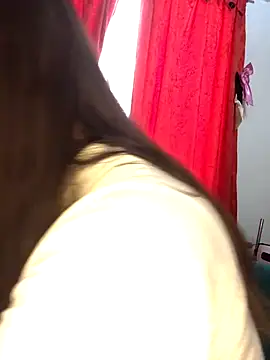 Snapshot of Miss_oliviaa chatting on November 12, 1:44 pm Miss oliviaa online show from November 12, 1:44 pm