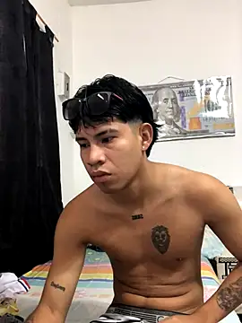 logannth online show from November 13, 3:55 pm