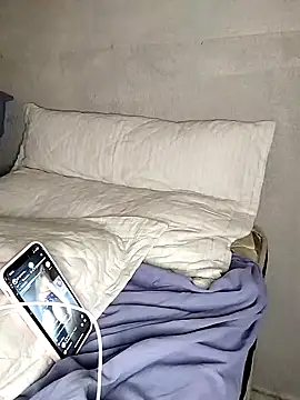 fofinhaa12 online show from February 9, 1:46 pm