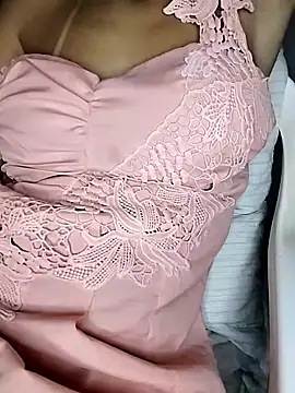 fofinhaa12 online show from February 13, 4:28 pm