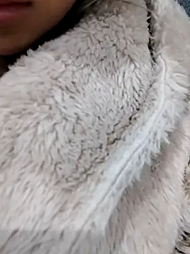 fofinhaa12 online show from October 9, 10:46 am