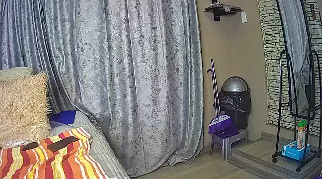 ThickianaRider online show from March 1, 1:32 am