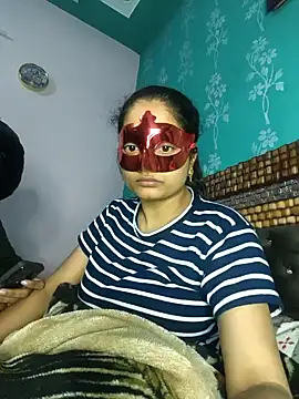 bigtitsqueen online show from December 23, 9:49 am