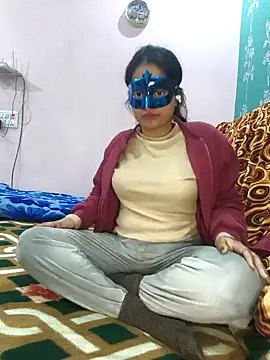 bigtitsqueen online show from January 29, 3:37 pm