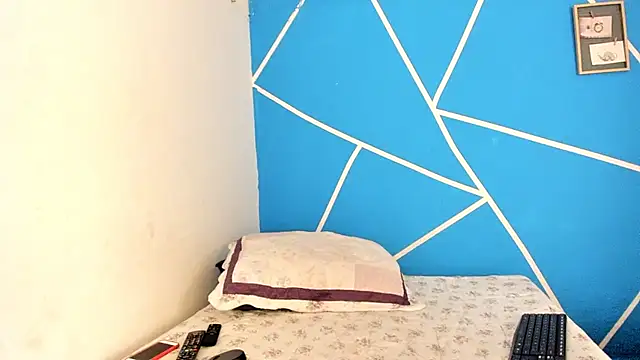 britny clouds online show from February 6, 4:03 pm