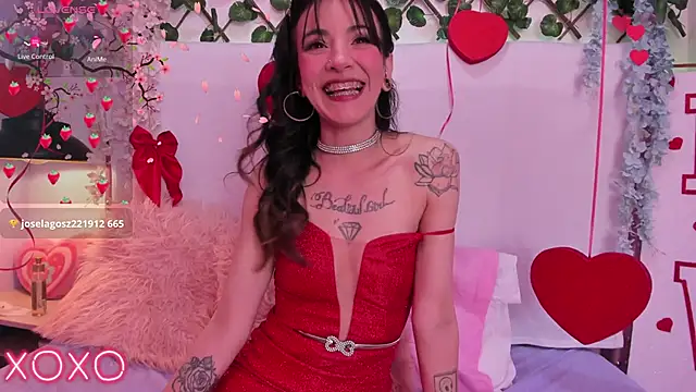 lauren evans96 online show from February 8, 6:22 am