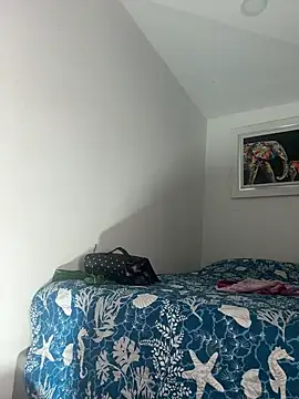 linatarens online show from February 11, 11:33 pm