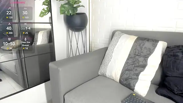 karina gomez 18 online show from March 16, 3:25 am