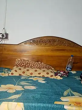 royaldoll-143 online show from December 22, 8:14 pm