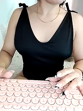 Nanda Vixen online show from September 15, 10:32 pm