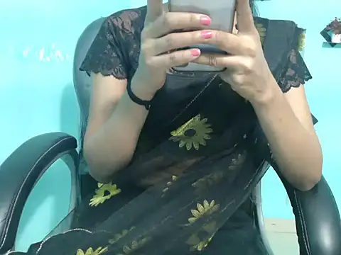 Yashi online show from March 6, 2:29 pm