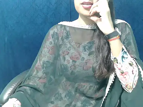 Yashi online show from October 1, 3:40 pm