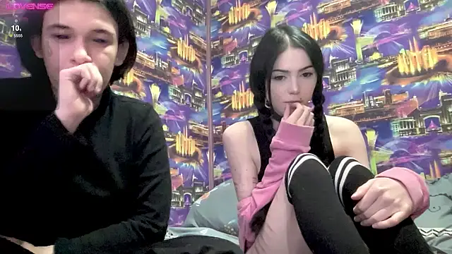 Snapshot of SIBBLlnGraypac chatting on December 24, 11:38 am SIBBLlnGraypac online show from December 24, 11:38 am