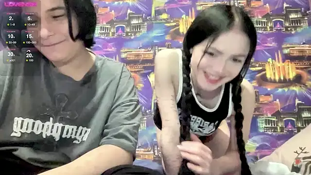 Snapshot of SIBBLlnGraypac chatting on December 29, 11:40 am SIBBLlnGraypac online show from December 29, 11:40 am