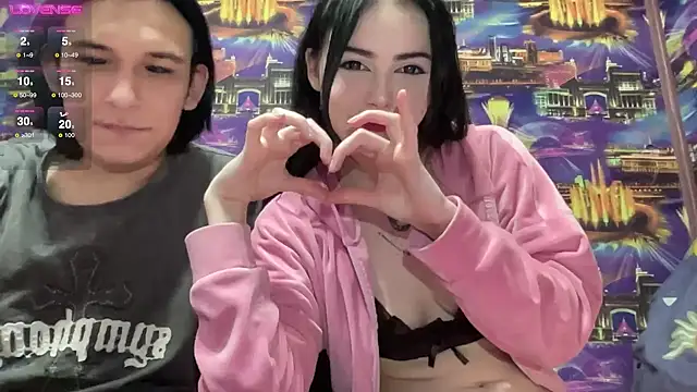 Snapshot of SIBBLlnGraypac chatting on January 15, 11:40 pm SIBBLlnGraypac online show from January 15, 11:40 pm