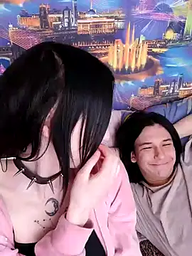 Snapshot of SIBBLlnGraypac chatting on January 20, 8:19 am SIBBLlnGraypac online show from January 20, 8:19 am