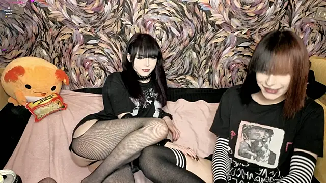 Snapshot of SIBBLlnGraypac chatting on October 22, 2:17 pm SIBBLlnGraypac online show from October 22, 2:17 pm