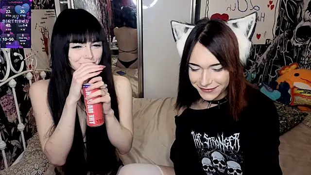 Snapshot of SIBBLlnGraypac chatting on November 18, 2:28 am SIBBLlnGraypac online show from November 18, 2:28 am