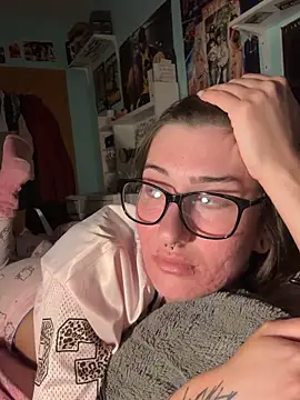 Snapshot of SonjaPrivat69_ chatting on October 7, 4:48 pm SonjaPrivat69 online show from October 7, 4:48 pm