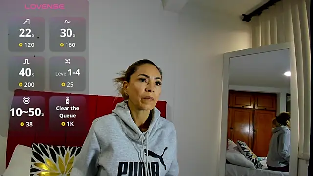 emagarcia online show from December 4, 12:25 pm