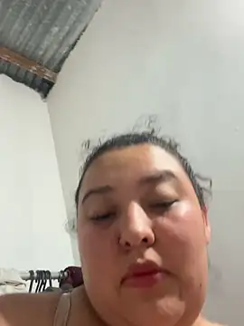 cutiepeach online show from October 17, 1:31 am