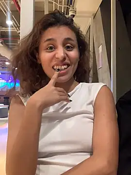 Katee Jones online show from January 15, 1:34 am