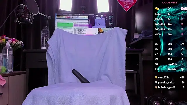 Snapshot of Raissa_sky26 chatting on February 22, 6:50 am Raissa sky26 online show from February 22, 6:50 am